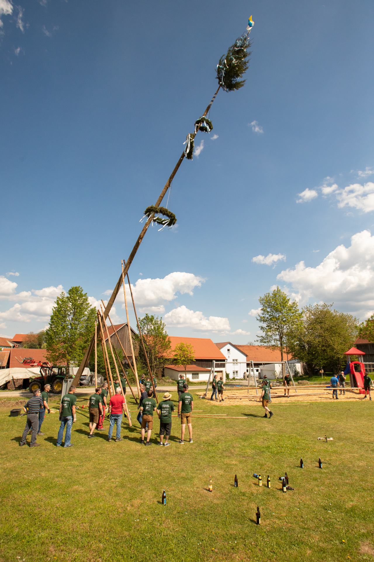 Maibaumaufstellen 2025 FF Kleinschwand