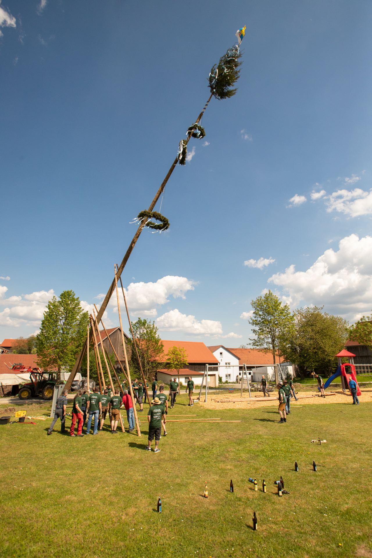 Maibaumaufstellen 2025 FF Kleinschwand